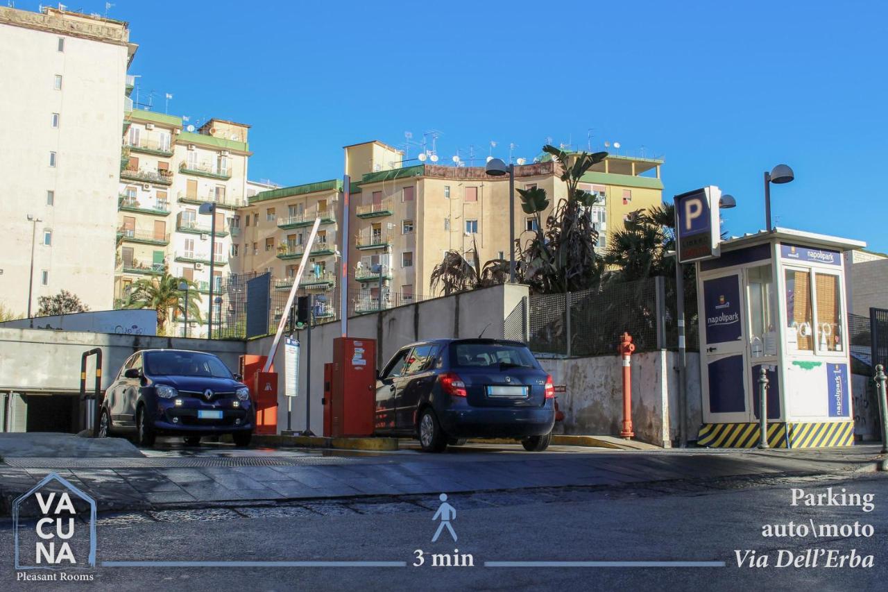 Vacuna Pleasant Rooms Napoli Bagian luar foto